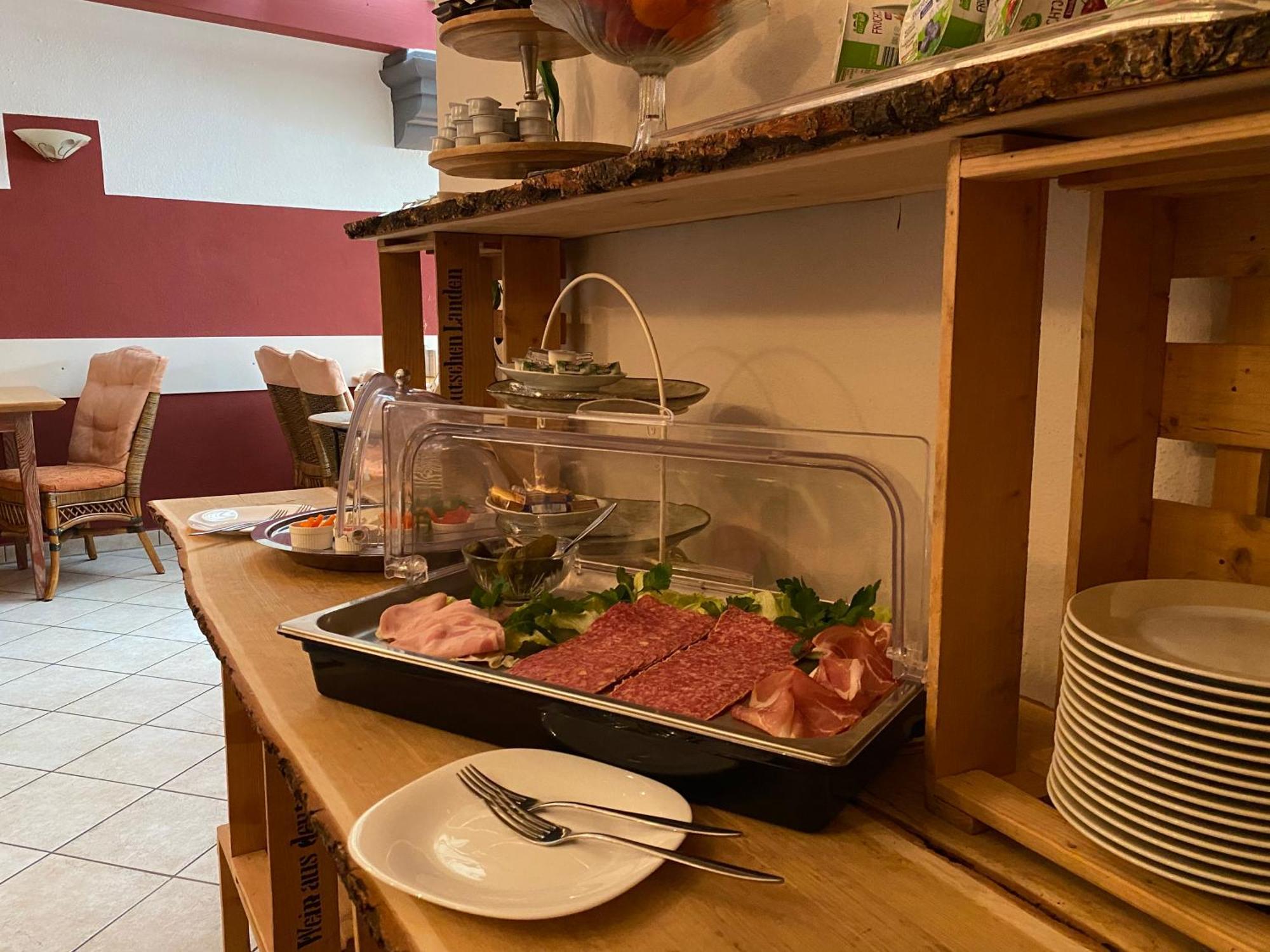 Hotel Weinstube Am Markt Gerolzhofen Ngoại thất bức ảnh