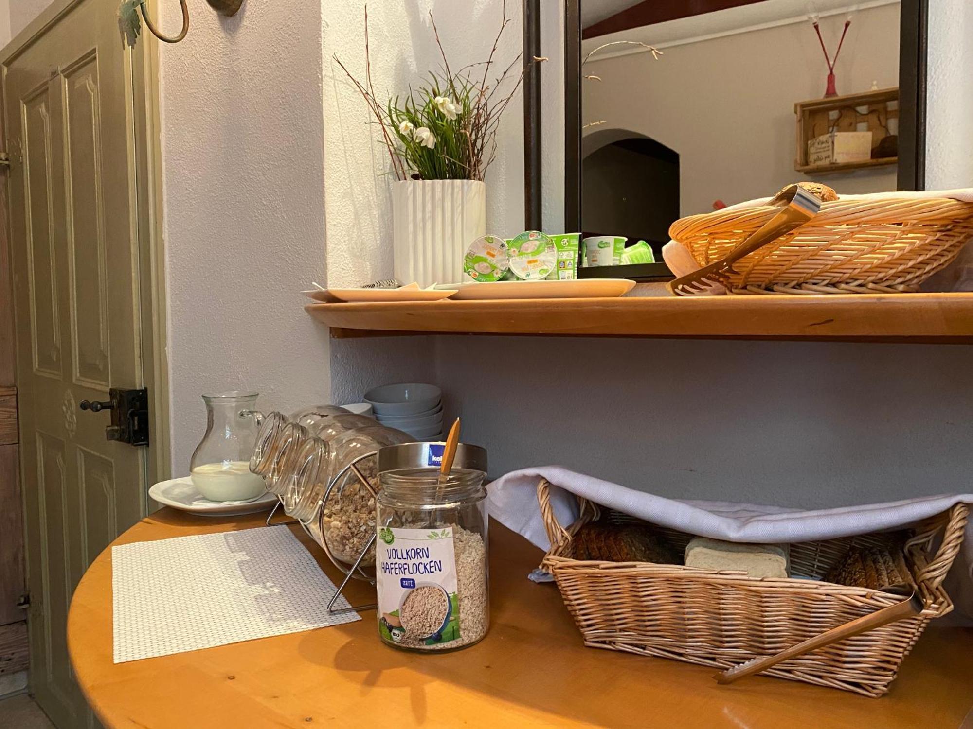 Hotel Weinstube Am Markt Gerolzhofen Ngoại thất bức ảnh