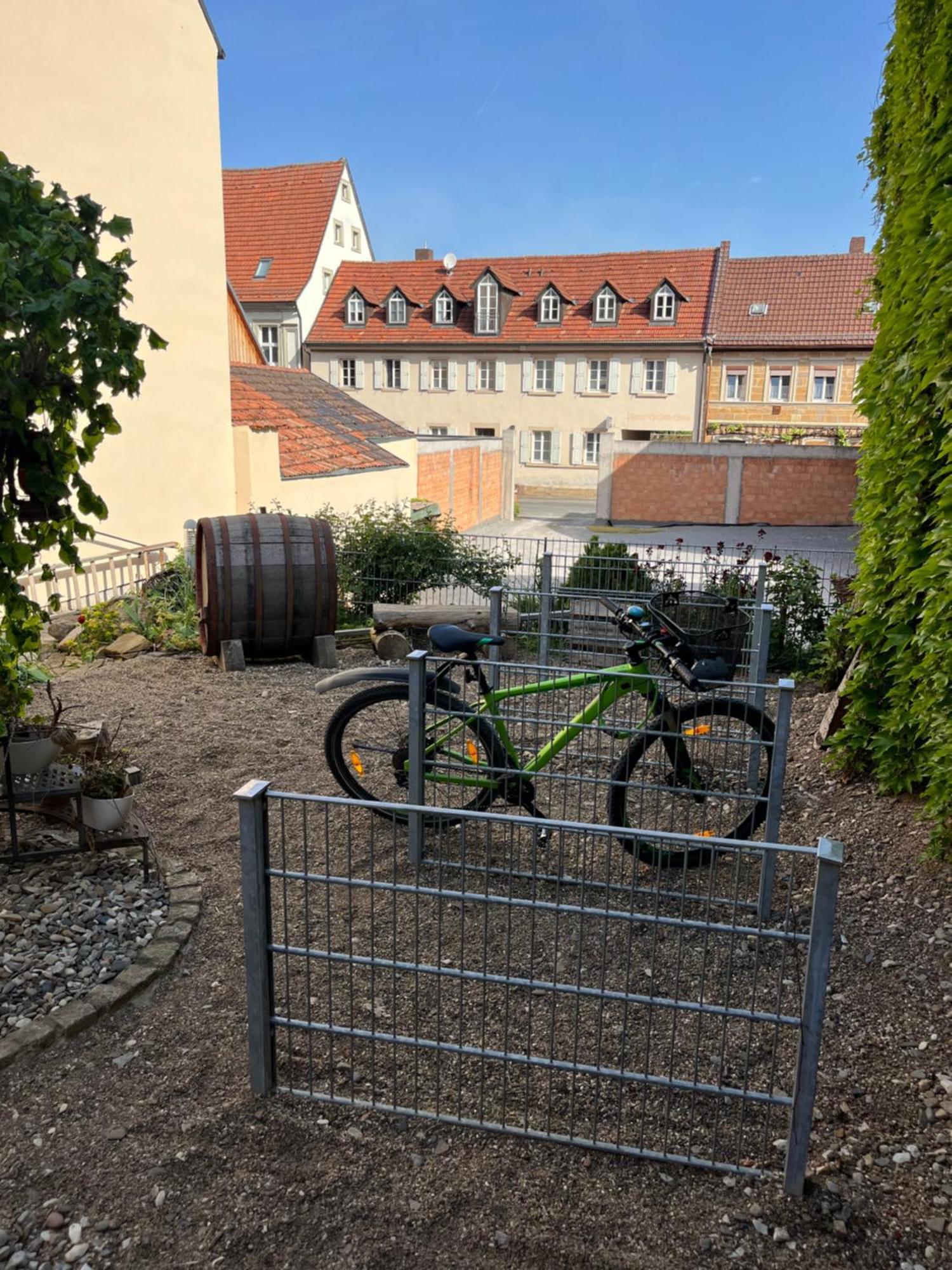 Hotel Weinstube Am Markt Gerolzhofen Ngoại thất bức ảnh