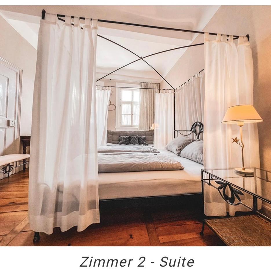 Hotel Weinstube Am Markt Gerolzhofen Ngoại thất bức ảnh