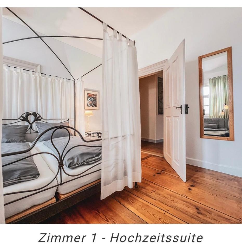 Hotel Weinstube Am Markt Gerolzhofen Ngoại thất bức ảnh