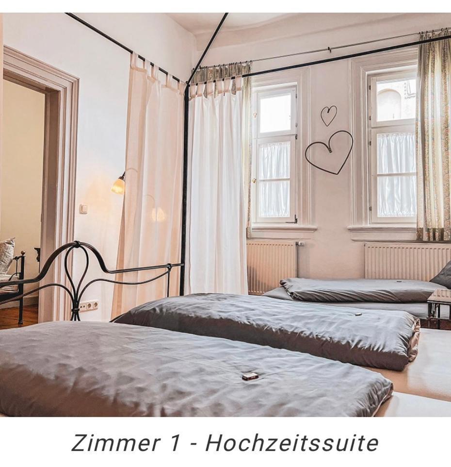 Hotel Weinstube Am Markt Gerolzhofen Ngoại thất bức ảnh